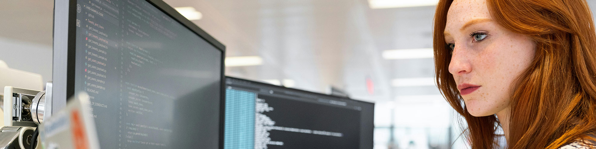 Java ja MySQL edasijõudnute kursuse illustratsioon PHP ja Pythoni taustaga õppijatele